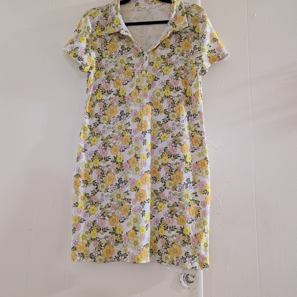 Riley & James Floral Dress with Short Sleeves - Picture 4 of 7